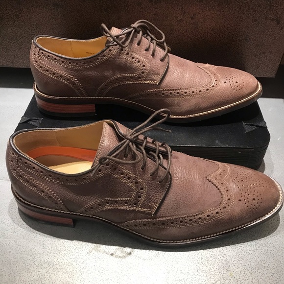 COLE HAAN Taupe Wingtips sz. 9 main image 7